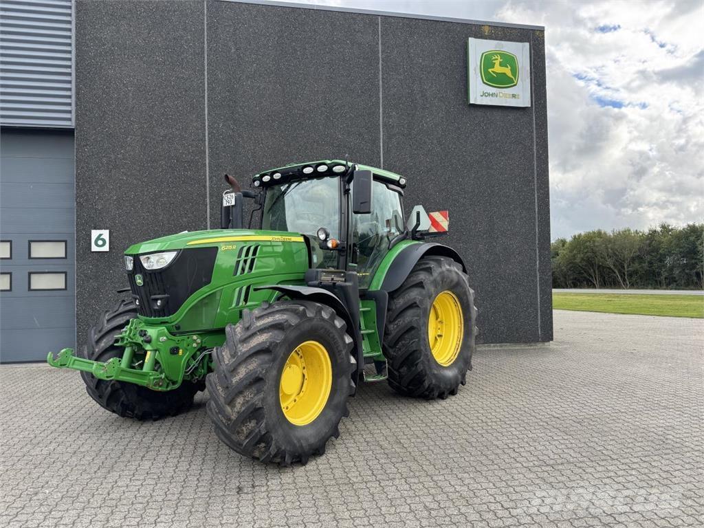 John Deere 6215R Traktorid