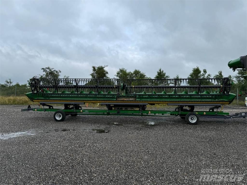 John Deere 740D Kombainide heedrid