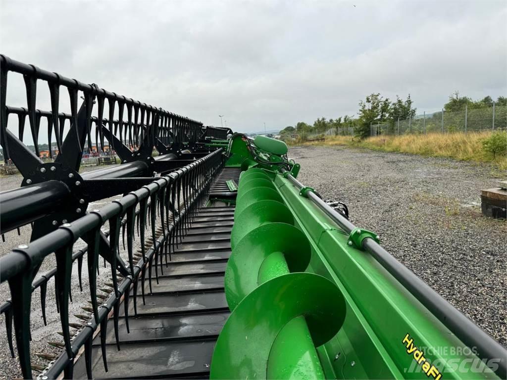 John Deere 740D Kombainide heedrid
