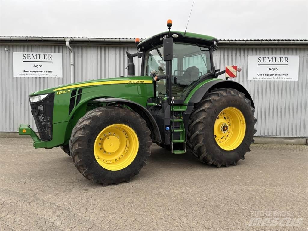 John Deere 8320R Traktorid