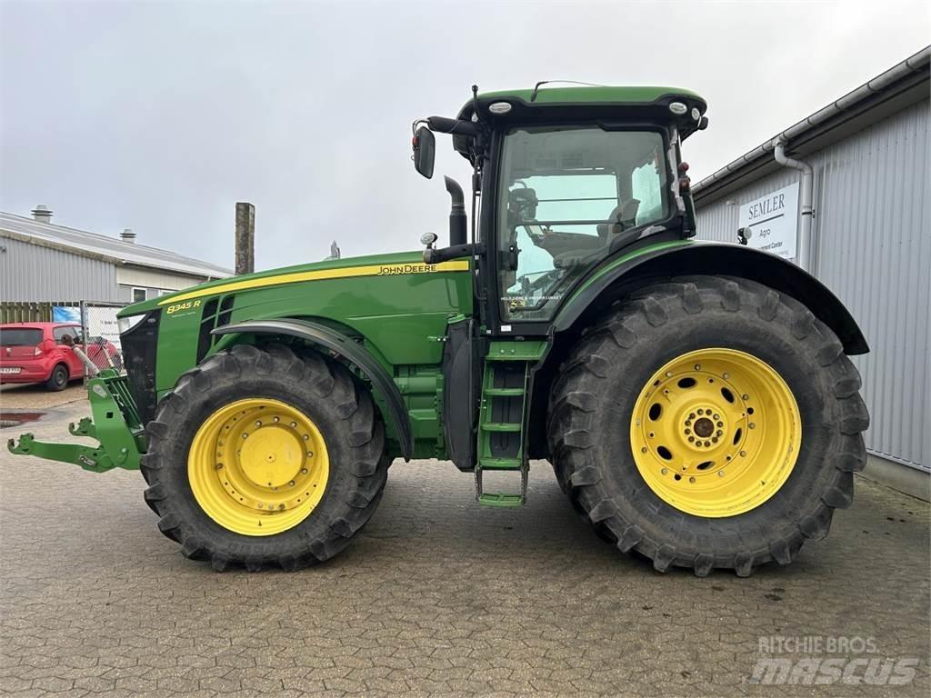 John Deere 8345R Traktorid