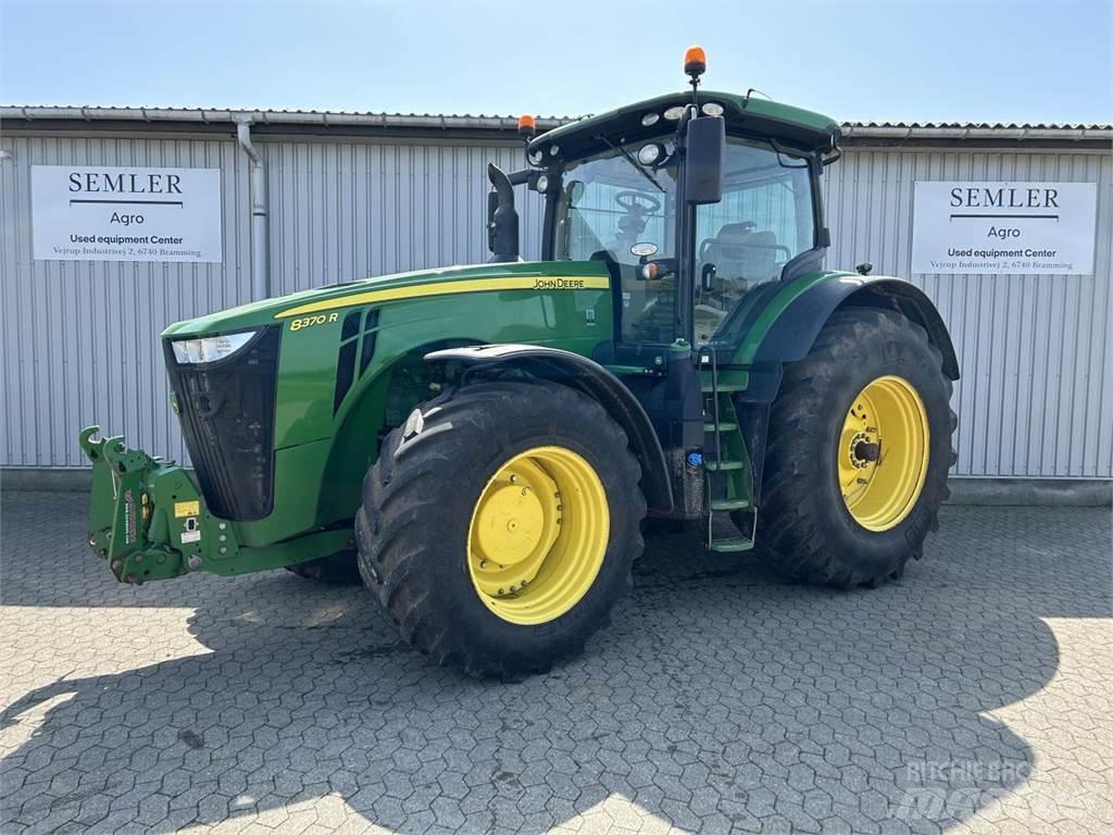 John Deere 8370R Traktorid