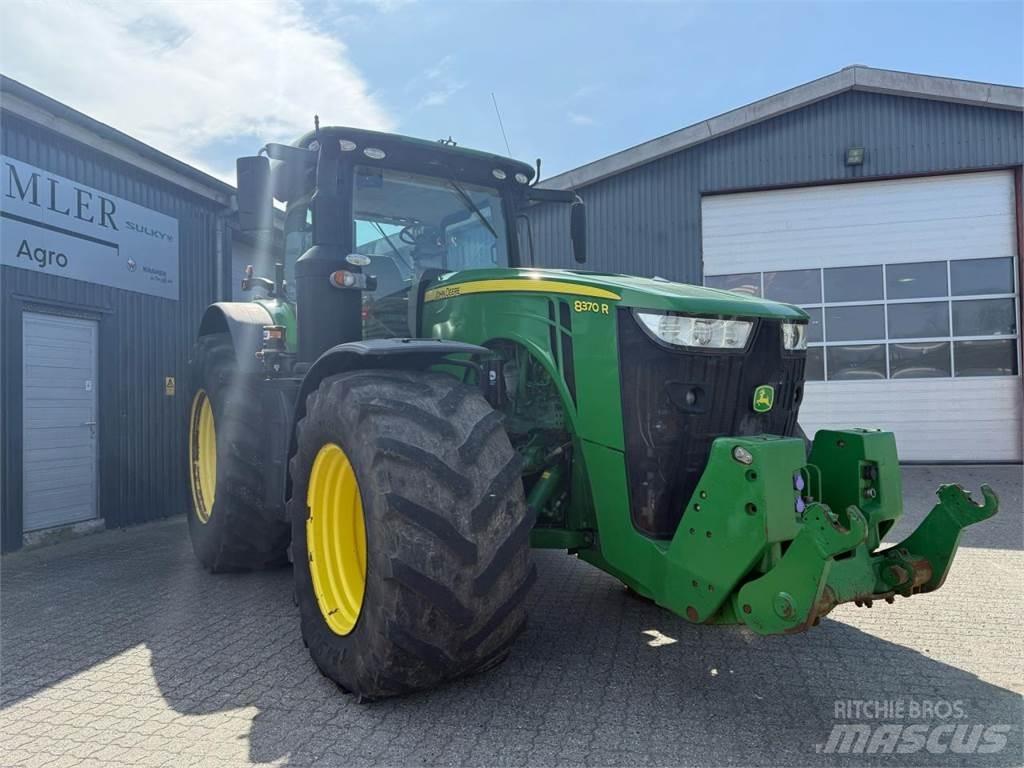 John Deere 8370R Traktorid