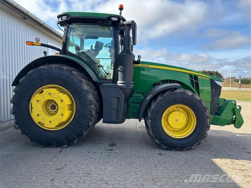 John Deere 8400R Traktorid