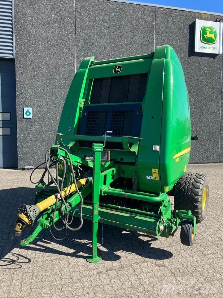 John Deere 864 Ruloonpressid