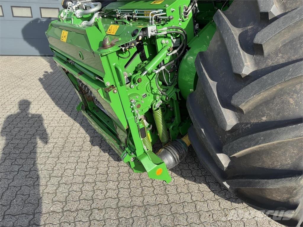John Deere 9800 Silokombainid