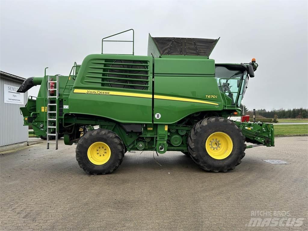 John Deere T670 Teraviljakombainid