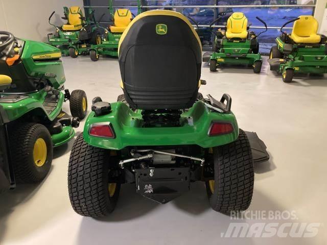 John Deere X584 Kompakttraktorid