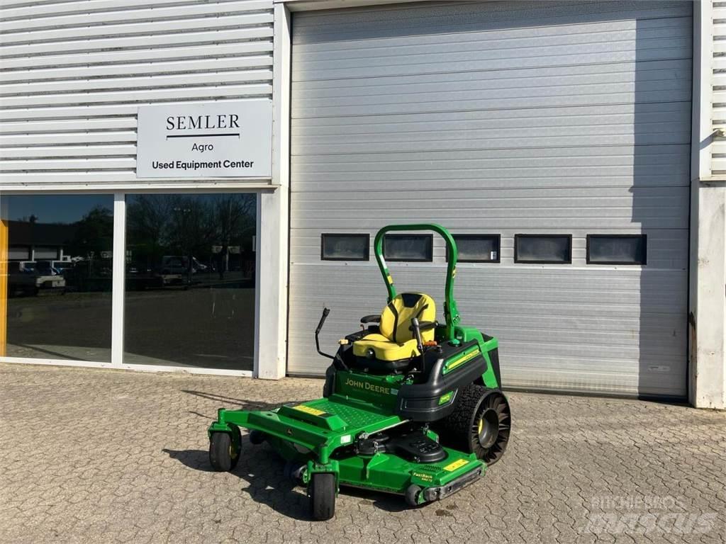 John Deere Z997 Kompakttraktorid