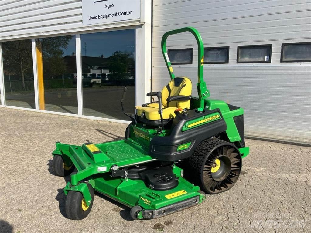John Deere Z997 Kompakttraktorid