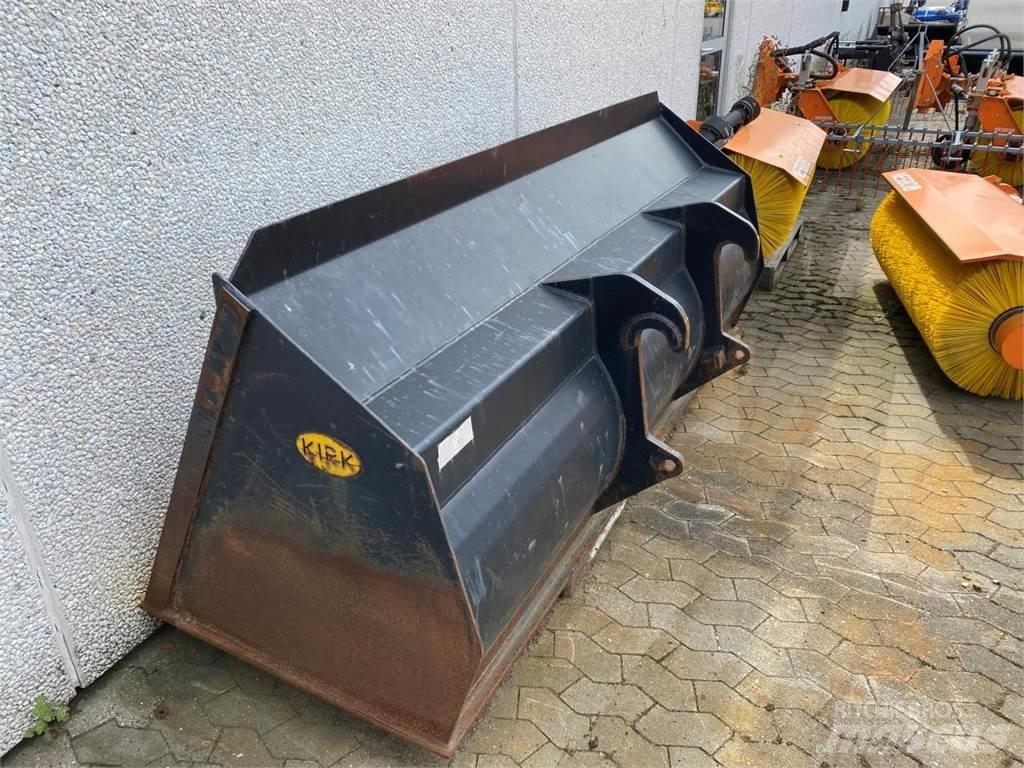 Kirk KS2400 Kopad