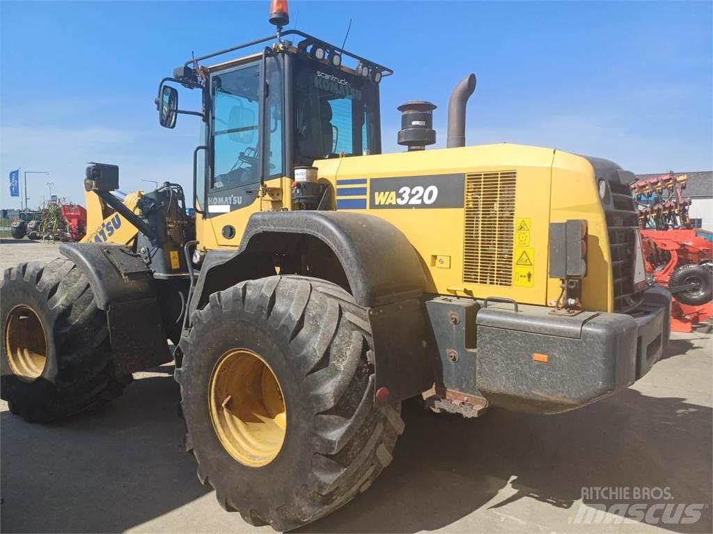 Komatsu W320 Rataslaadurid