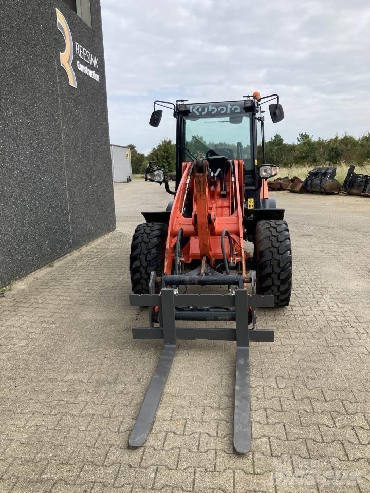 Kubota R070 Väikelaadurid