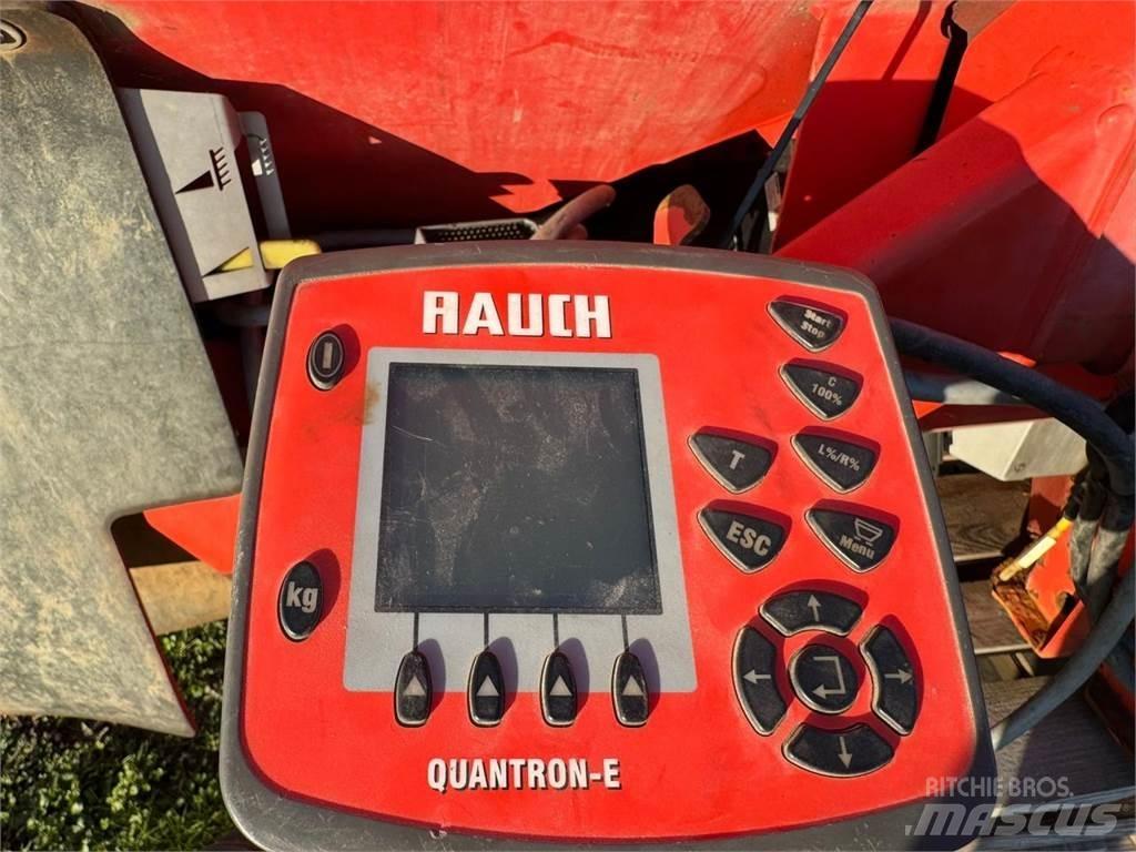 Kuhn AXIS 30.1 W Väetisekülvikud pihustiga