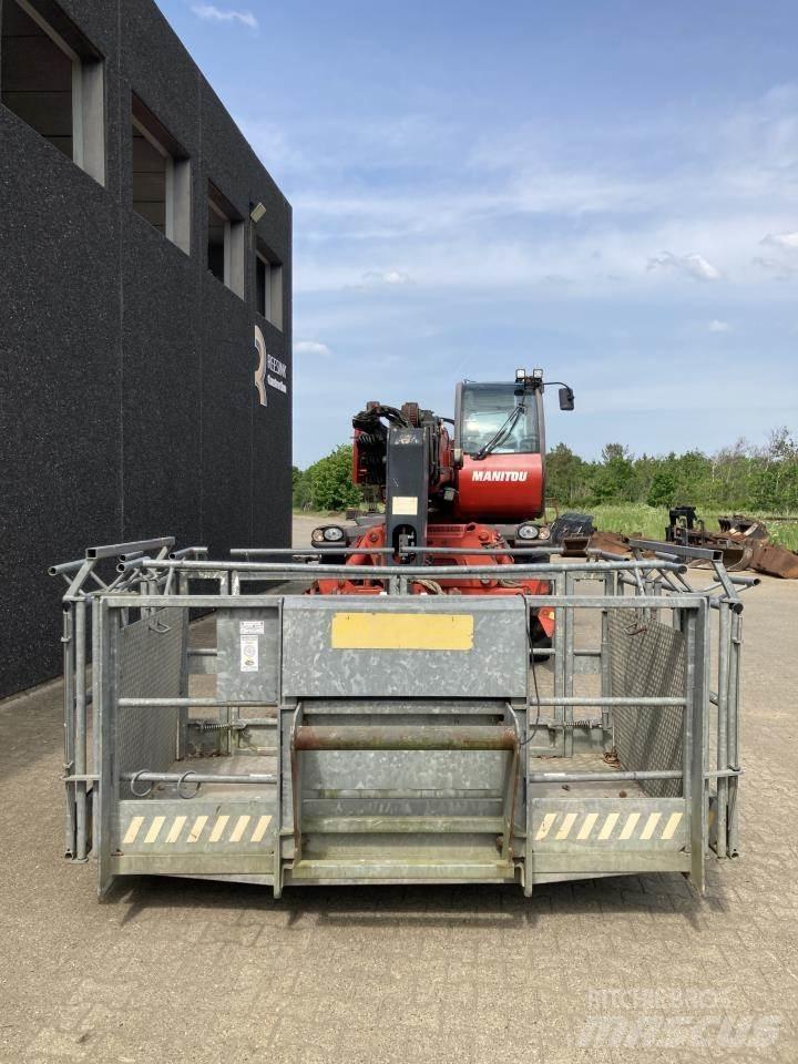 Manitou MRT2540 Teleskooplaadurid