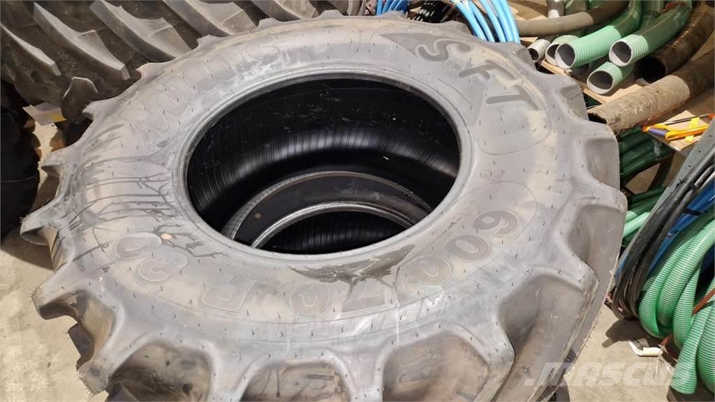 Mitas 600/70R30 Rehvid, rattad ja veljed