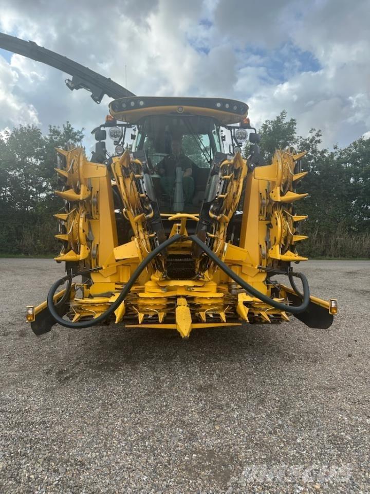 New Holland FR650 Silokombainid
