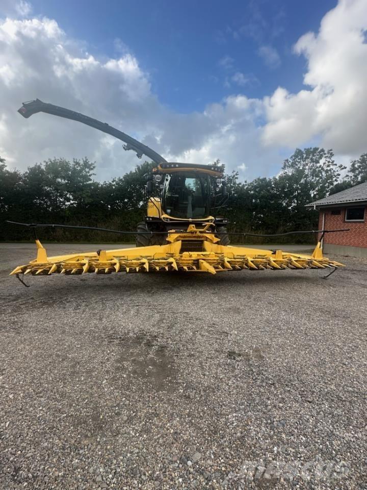 New Holland FR650 Silokombainid
