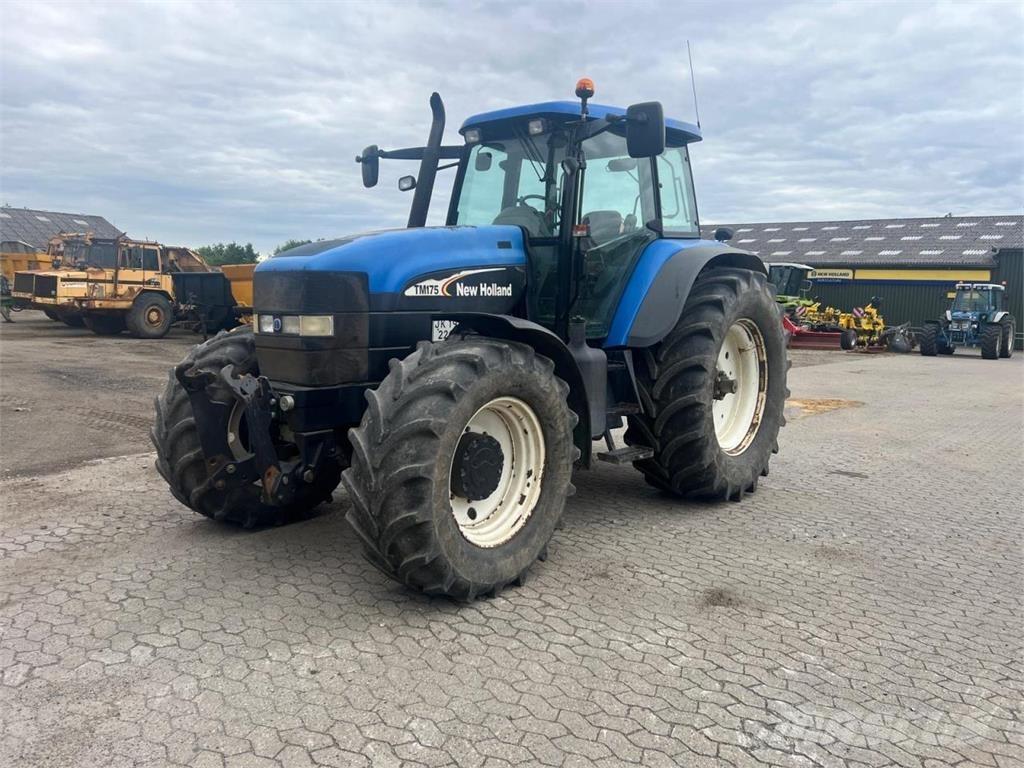 New Holland TM 175 Traktorid
