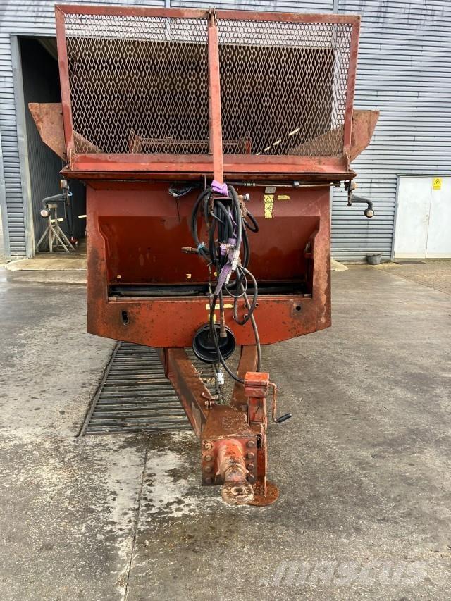 Samson 9 THM Sõnnikulaoturid