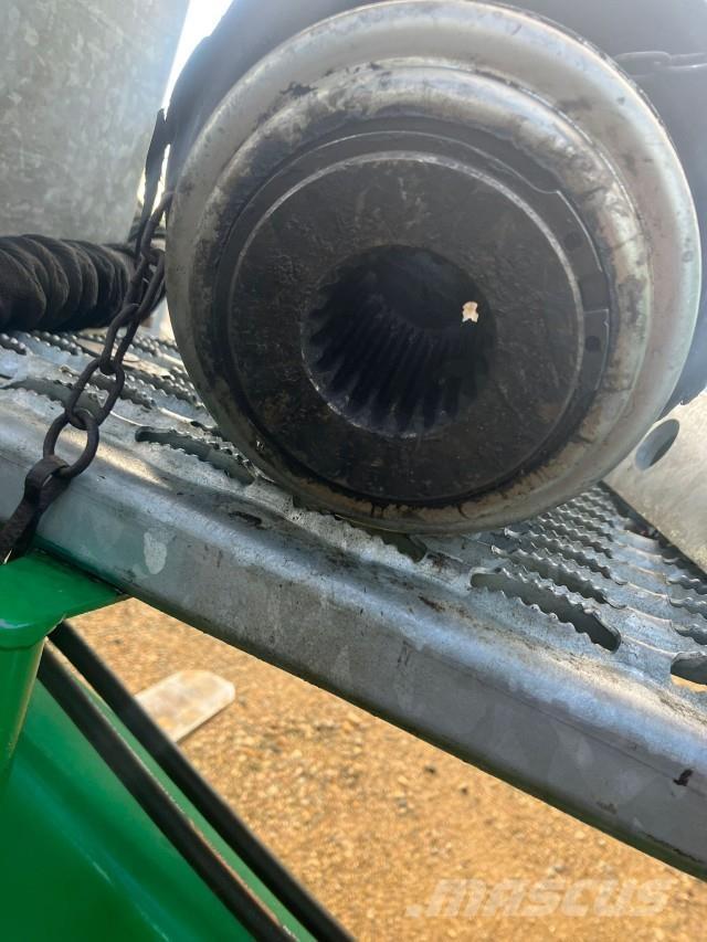 Samson RV 200 Pumbad ja segistid