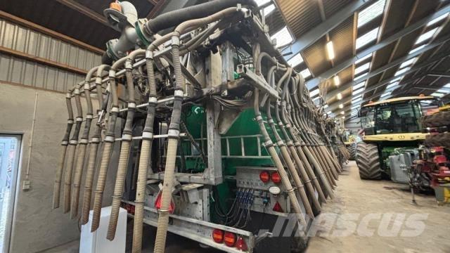 Samson SBX 2 30 Väetisekülvikud pihustiga