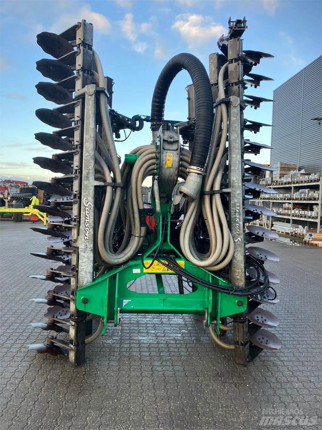 Samson SD II 700 Väetisekülvikud pihustiga