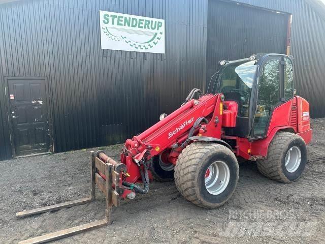 Schäffer 4580 Väikelaadurid