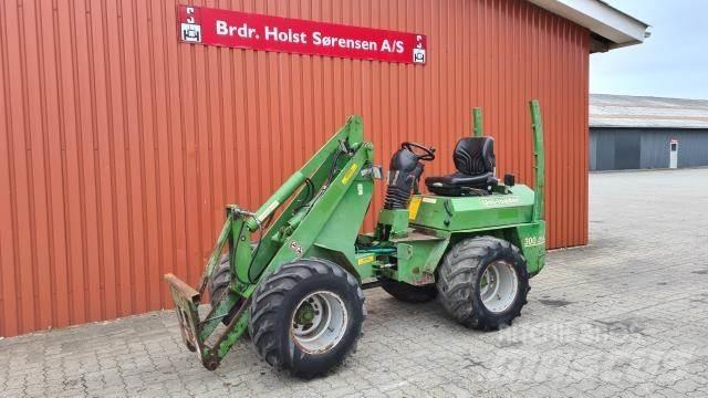 Striegel 300 Väikelaadurid