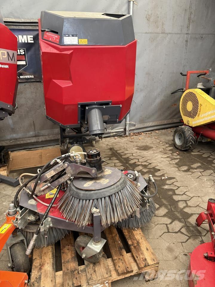 Timan FSA 12000 Kommunaalteenuste traktorid