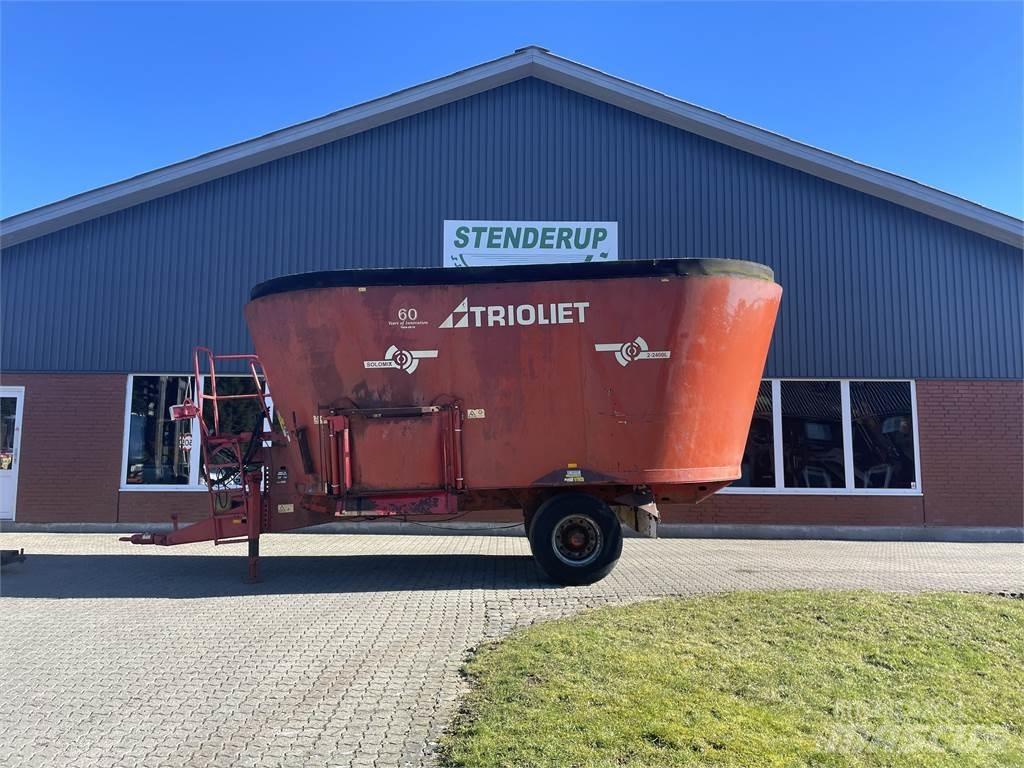 Trioliet 2400 L Loomasööda vagunid