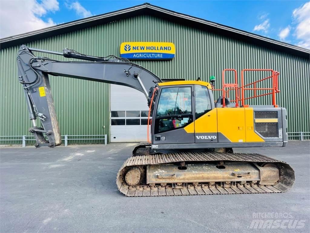 Volvo EC200 EL Roomikekskavaatorid