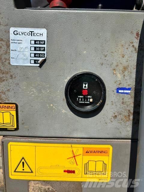 Volvo EC280 Roomikekskavaatorid
