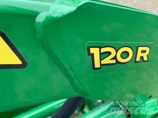 John Deere 1023E Kompakttraktorid