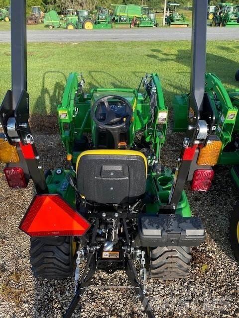 John Deere 1023E Kompakttraktorid