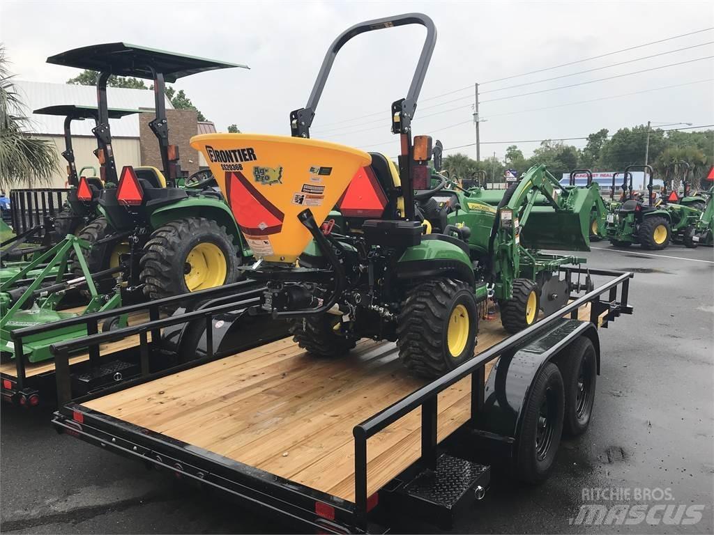 John Deere 1025R Kompakttraktorid