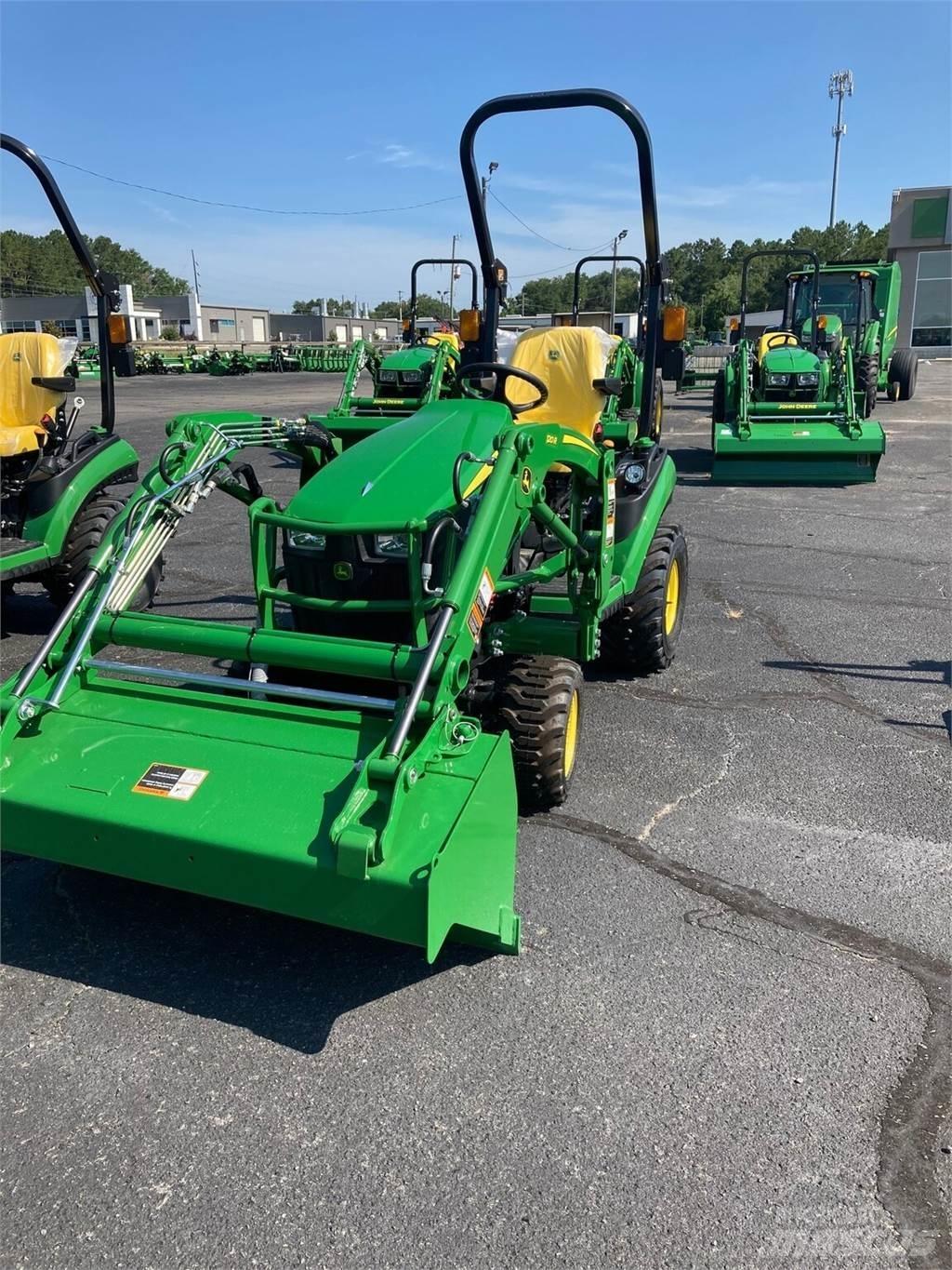 John Deere 1025R Kompakttraktorid