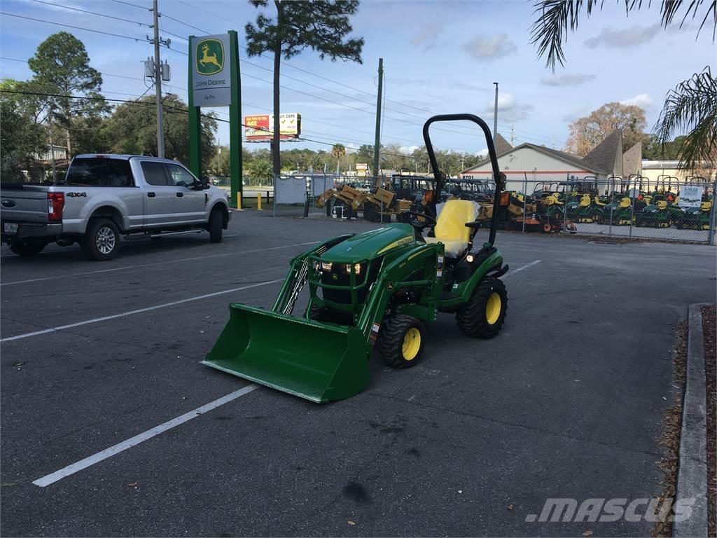 John Deere 1025R Kompakttraktorid