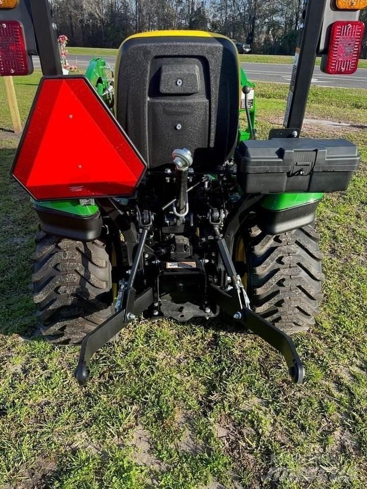 John Deere 1025R Kompakttraktorid