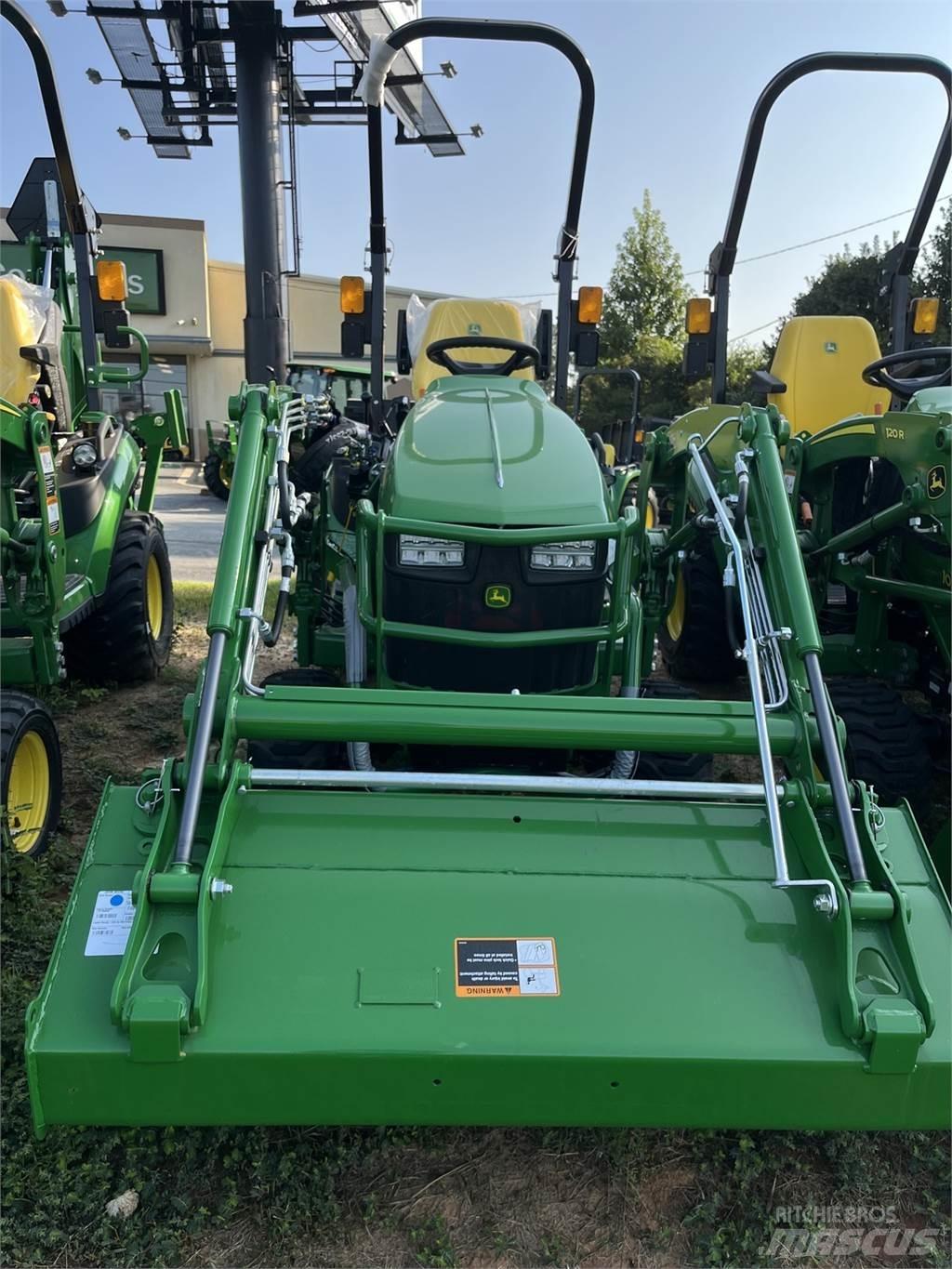 John Deere 1025R Kompakttraktorid