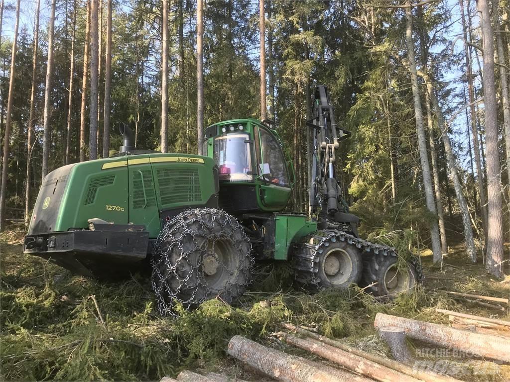 John Deere 1270G Harvesterid