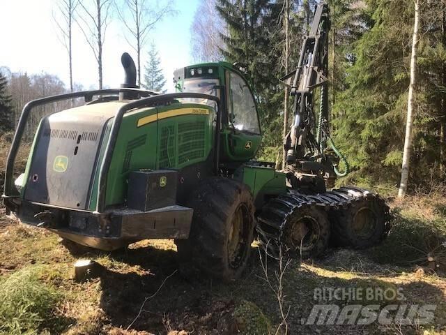 John Deere 1270G Harvesterid