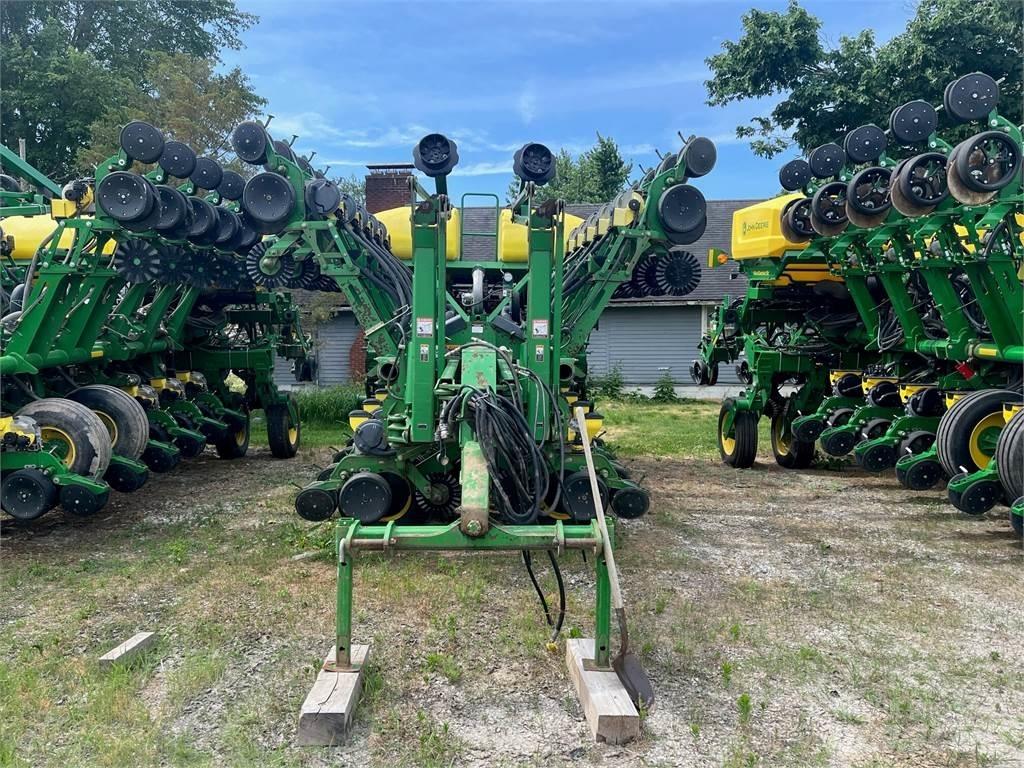 John Deere 1790 Istutusmasinad