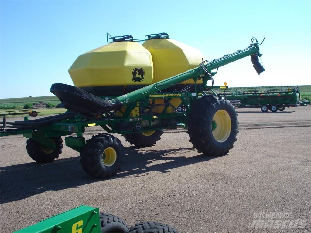 John Deere 1890 Külvikud