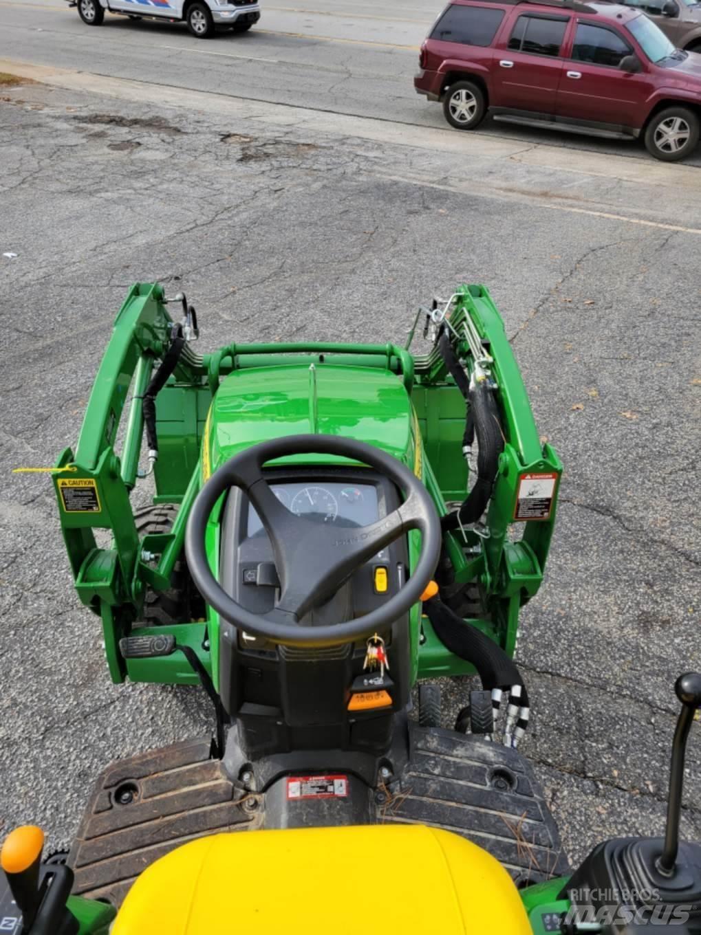 John Deere 2025R Kompakttraktorid