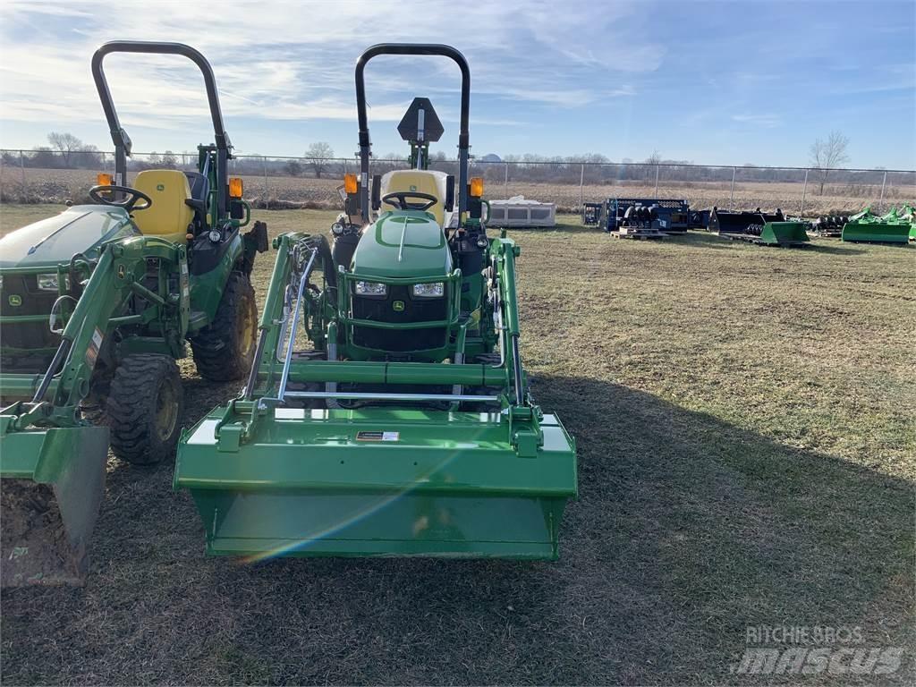 John Deere 2025R Kompakttraktorid