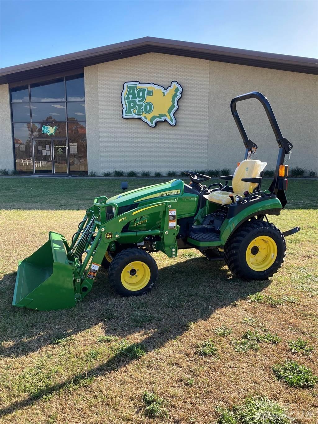 John Deere 2025R Kompakttraktorid
