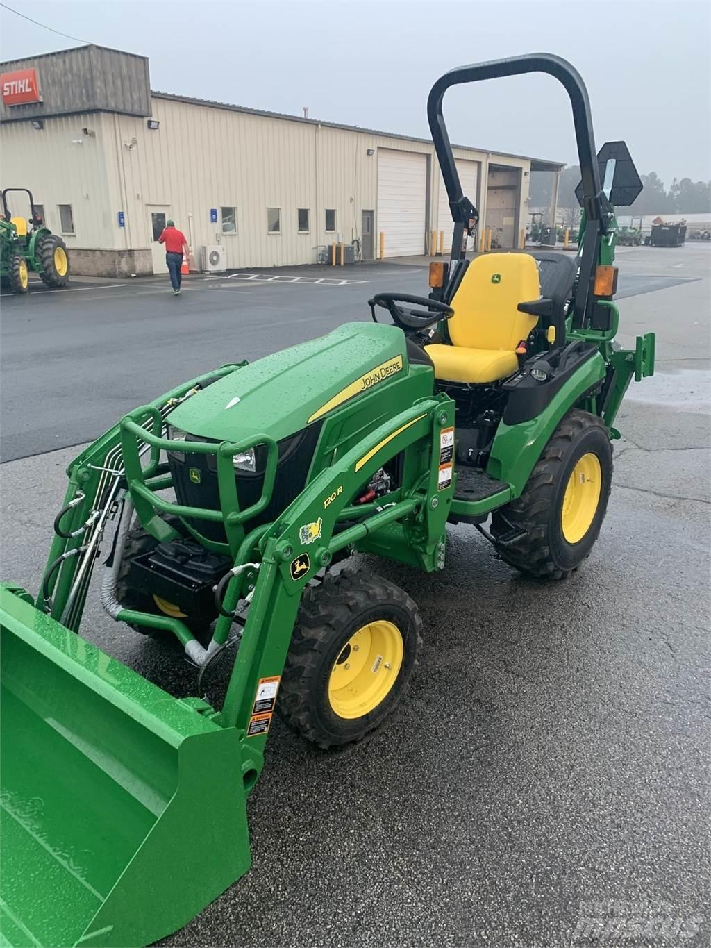 John Deere 2025R Kompakttraktorid