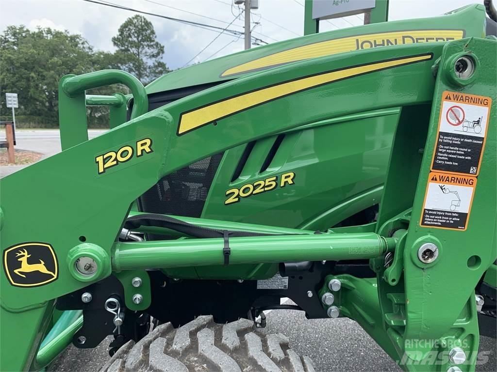 John Deere 2025R Kompakttraktorid