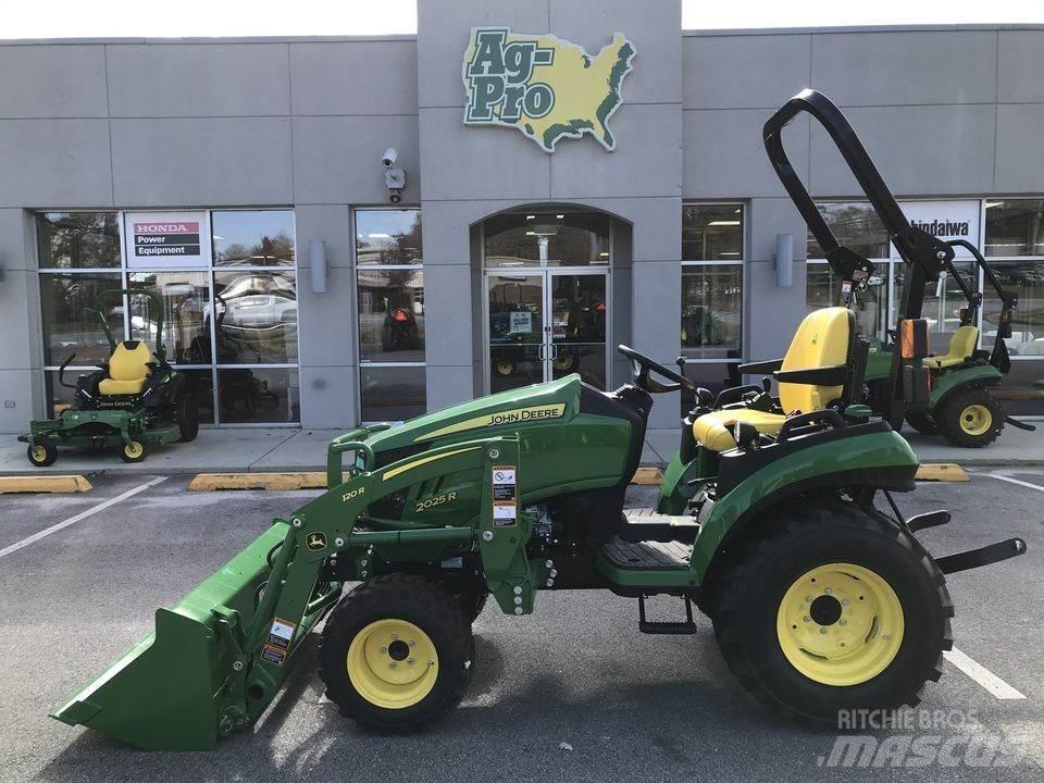 John Deere 2025R Kompakttraktorid